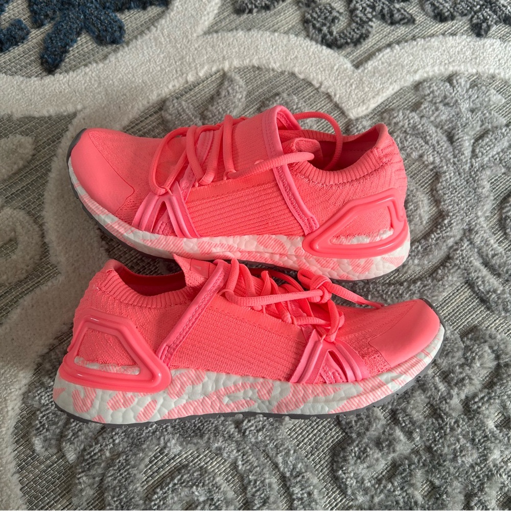 Adidas Ultraboost wmns size 6 new no box Stella McCartney